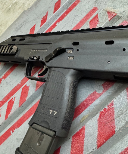 T7 PISTOL 