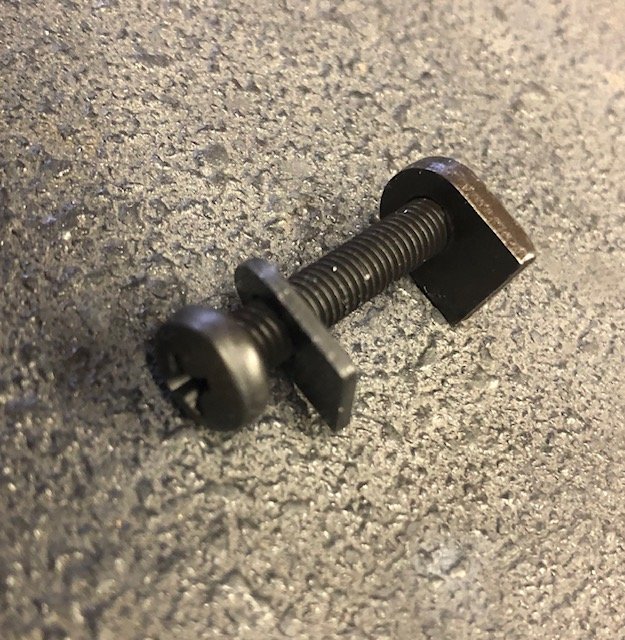 Top Rail hardware